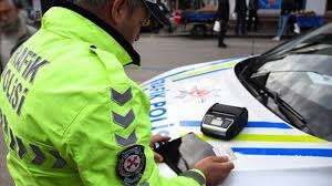 Bayram Yolculuğu Öncesi Bilmeniz Gerekenler: Yeni Hız Sınırı ve Ceza Tutarları 6